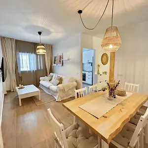 https://casa-la-canada-san-sebastian-de-la-gomera.in-canary-islands.com